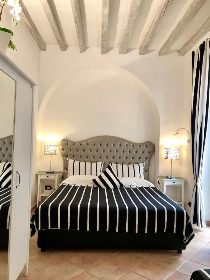 Santa Croce Garden Apartment Florença Exterior foto